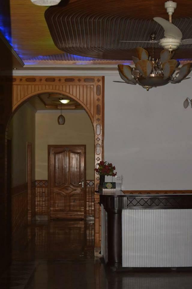 Royal Emirates Residence Abbottabad Exterior foto